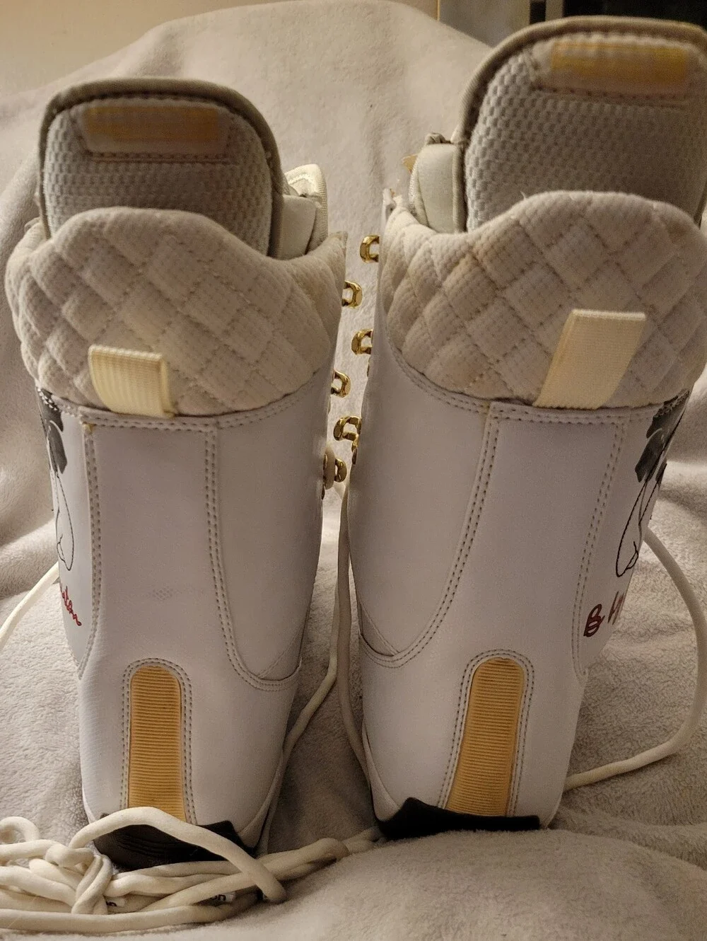 B by Burton Modern Snowboard Boots. Size 7.5